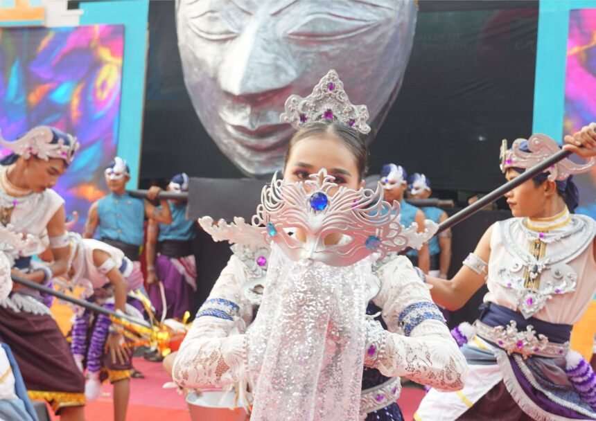 Pawai Alegoris 2025 Kotagede in Silver Harmony