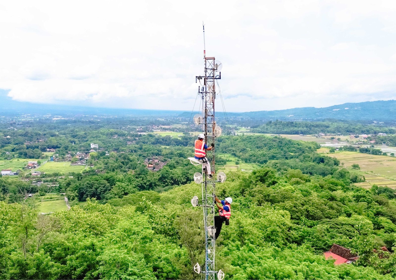 Solusi Internet Eksklusif dan Stabil Bagi Perusahaan Besar - Dedicated Internet Access Fiber Optic untuk Enterprise
